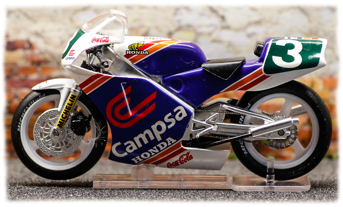Altaya Honda NSR250 Sito Pons 1988 Altaya Honda NSR250 Sito Pons 1988