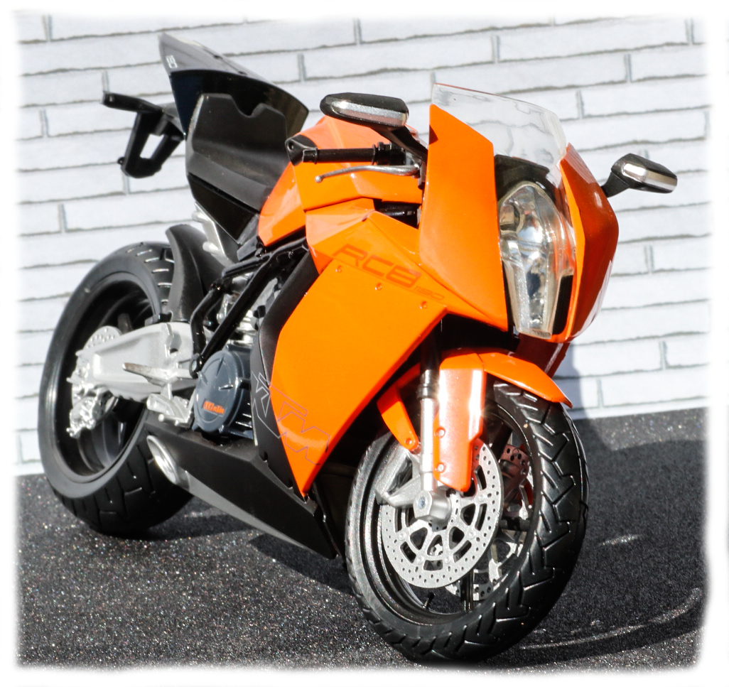 Automax KTM RC8