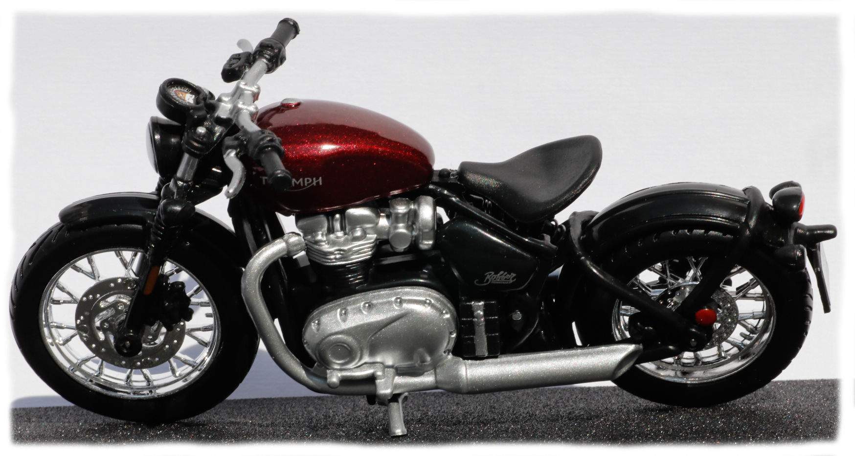 Bburago Triumph Bonneville Bobber