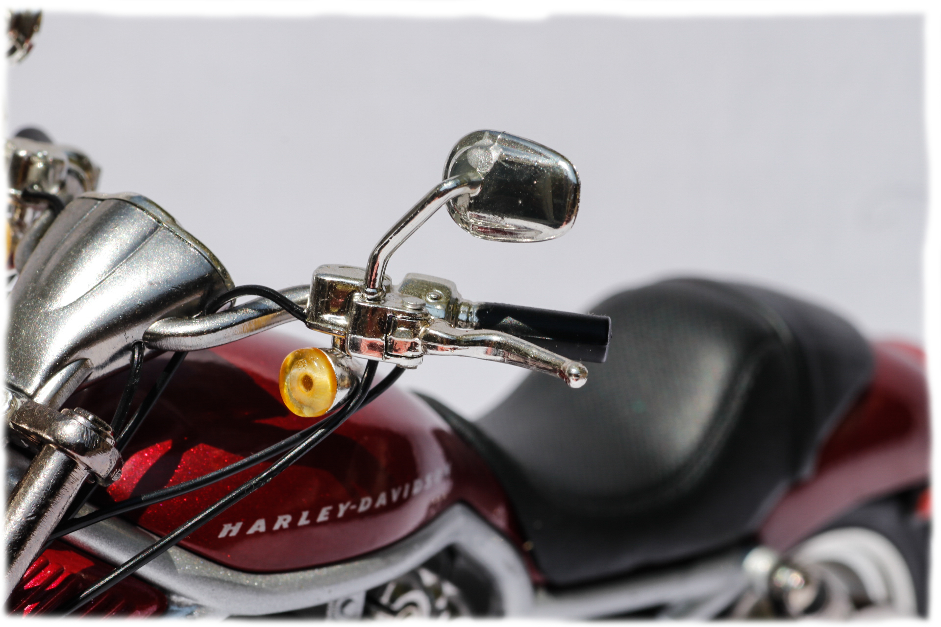 ERTL Harley Davidson V-Rod