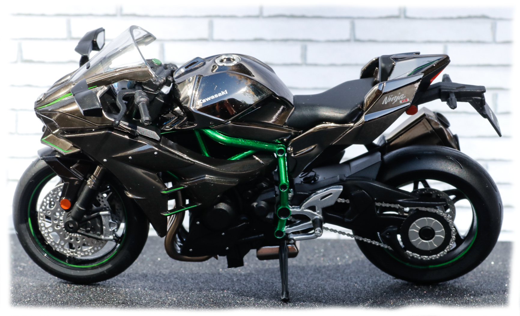 Hachette Kawasaki Ninja H2