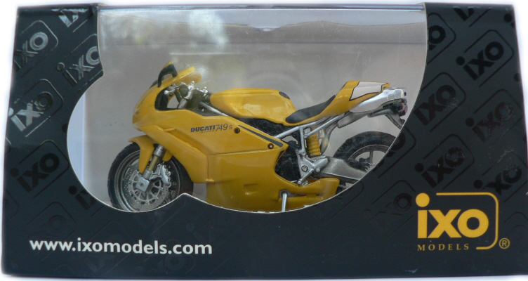 IXO Ducati 749s 2003