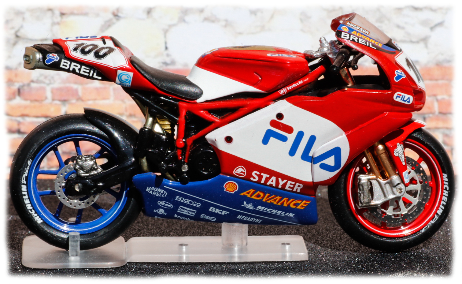 IXO Ducati 999 SB Neil Hodgson