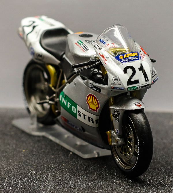 IXO Ducati 996R Superbike 2001 Imola T Bayliss