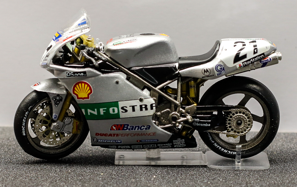 IXO Ducati 996R Superbike 2001 Imola T Bayliss