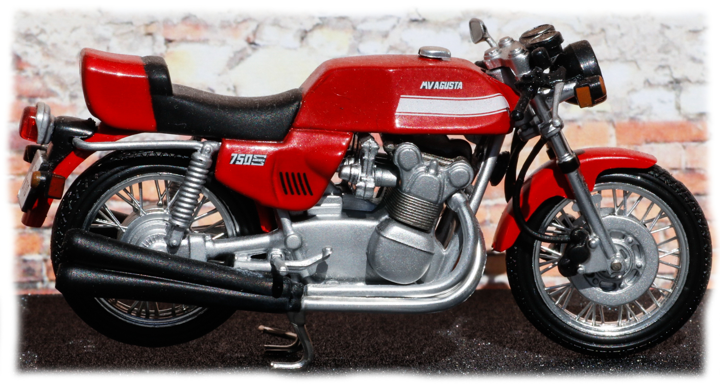 IXO MV Agusta 750S America