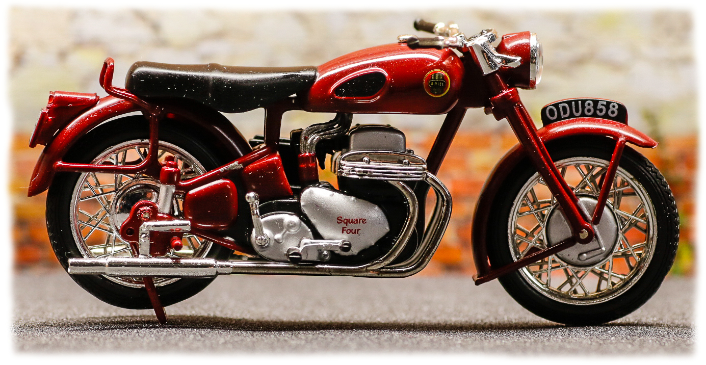 IXO Ariel Square Four 1956