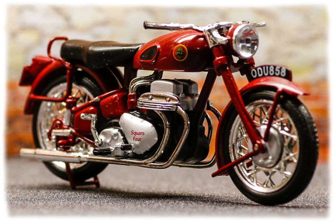 IXO Ariel Square Four 1956