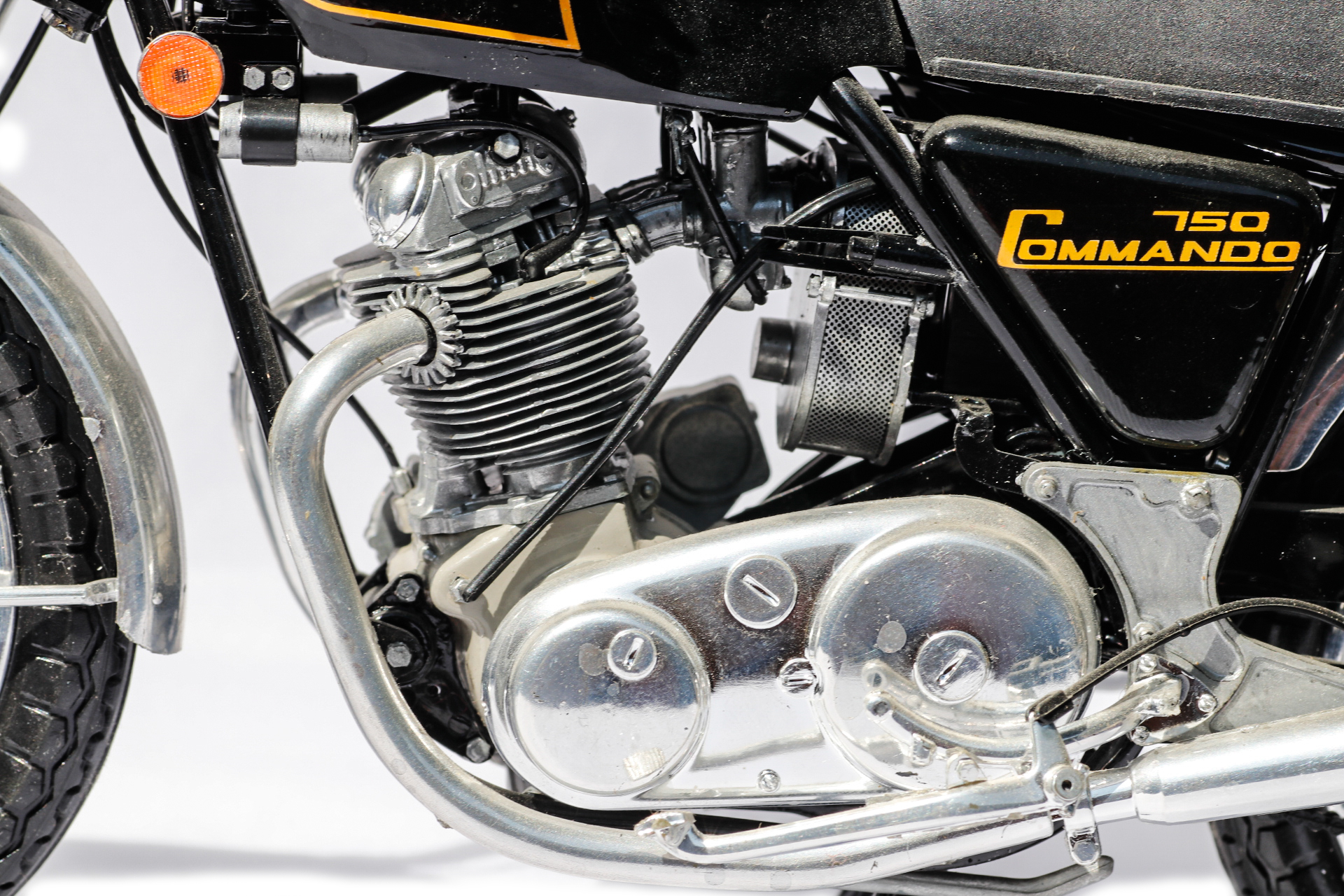 Airfix Norton Commando 750