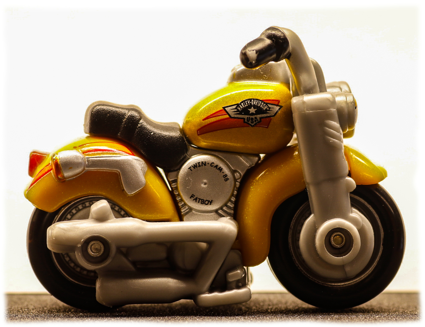 Maisto Cycle Town Harley Fat Boy