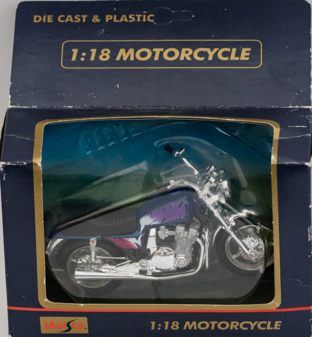 Maisto Suzuki GSX750