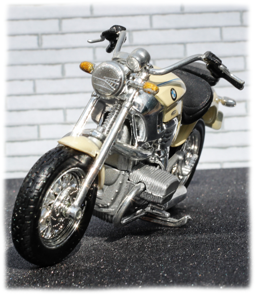 Maisto BMW R1200C
