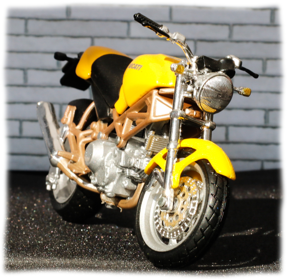 Maisto Ducati Monster 900