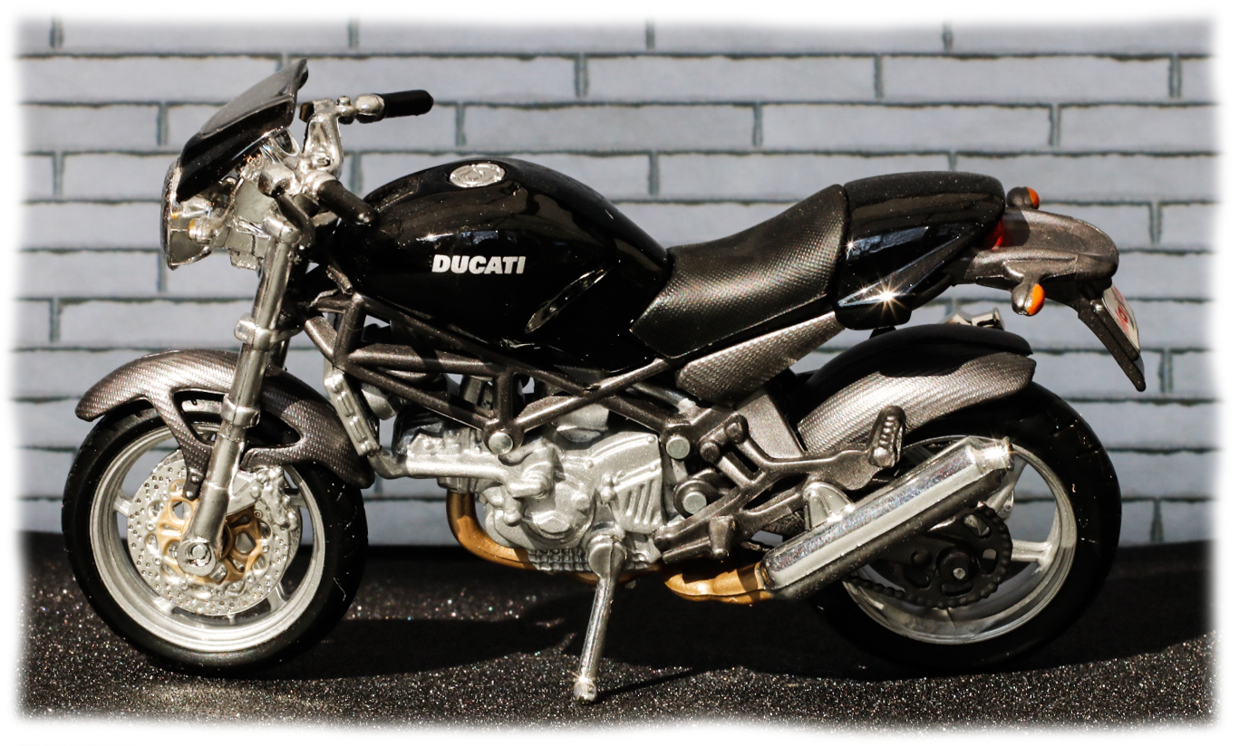 Maisto Ducati Monster S4