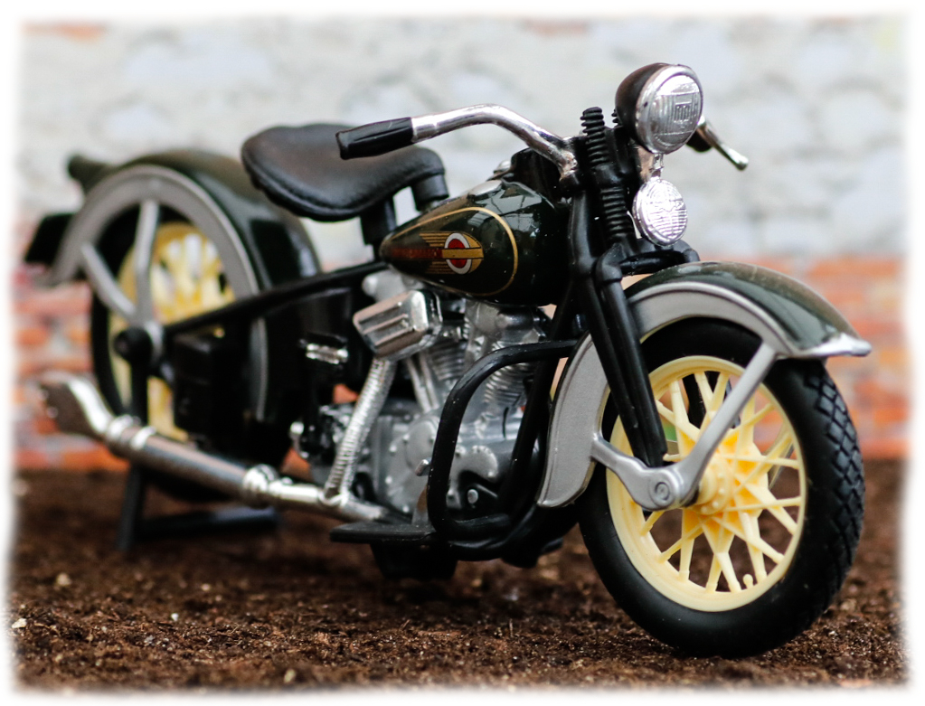 Maisto Harley Davidson EL Knucklehead 1936