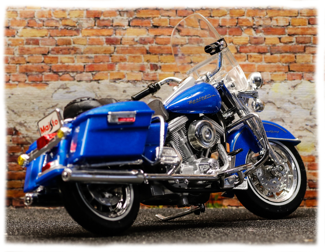 Maisto Harley Davidson FLHR Road King 1997