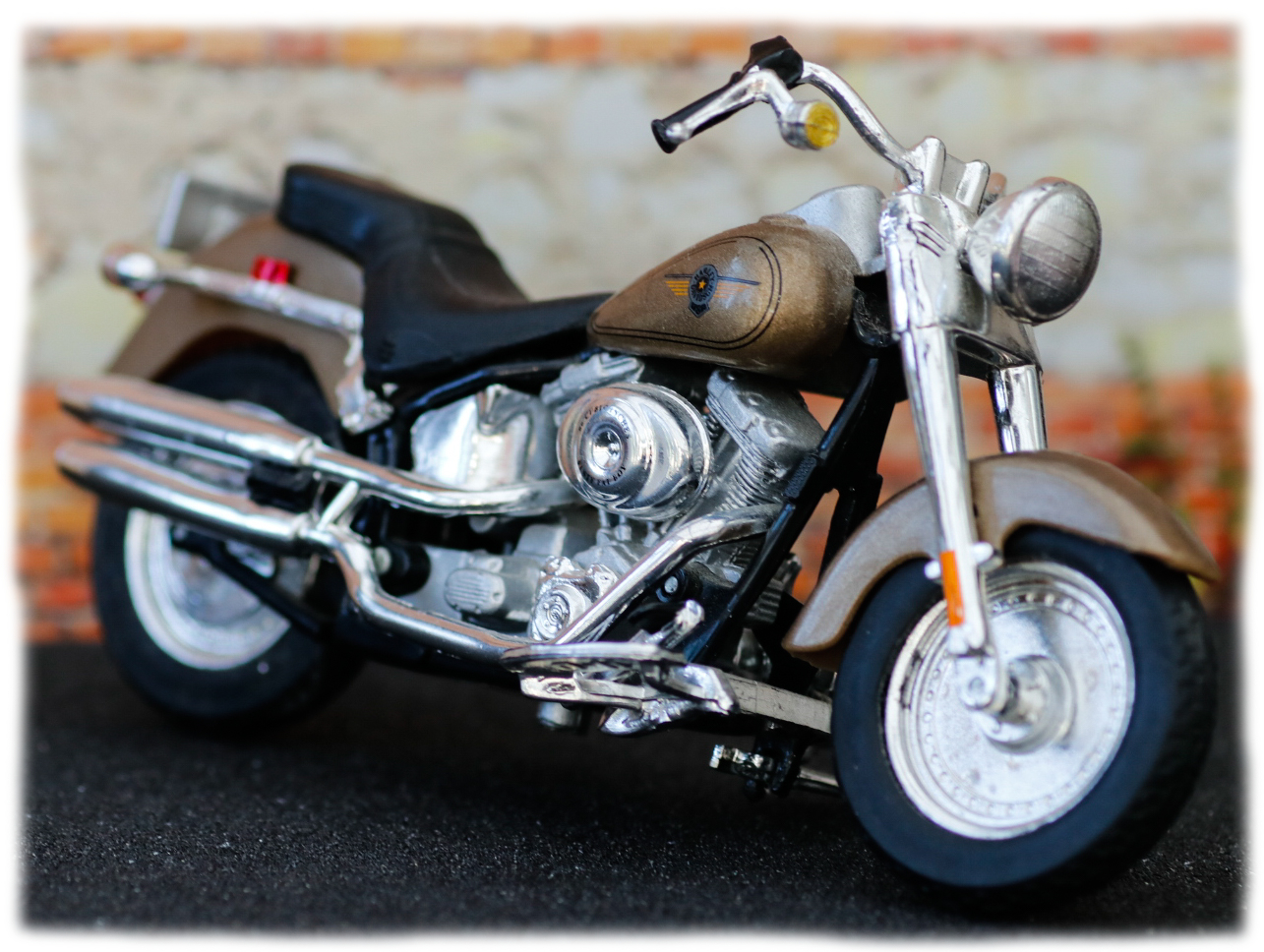 Maisto Harley Davidson FLSTFI Fat Boy 2004