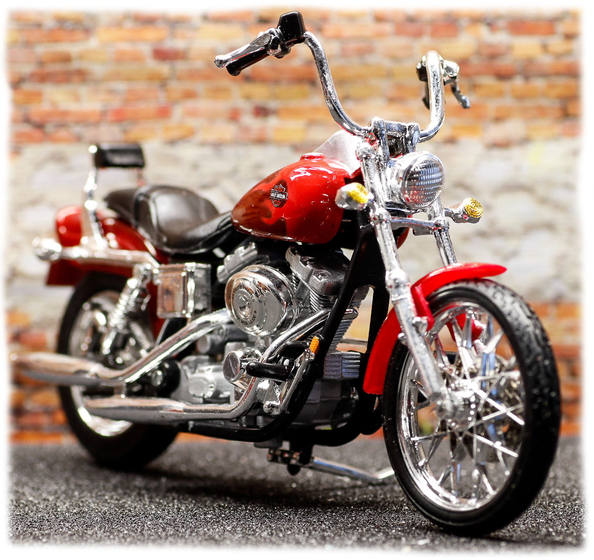 Maisto Harley Davidson FXDWG Dyna Wide Glide 2001