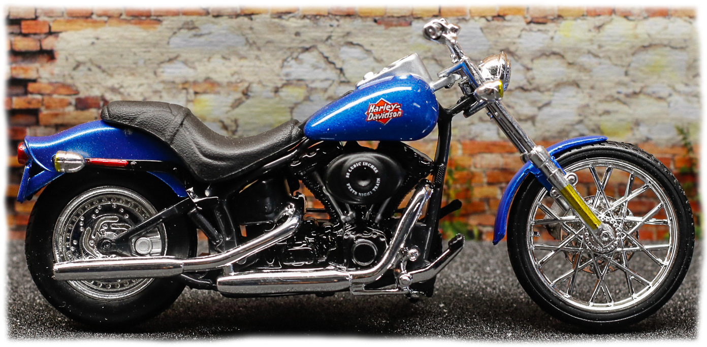 Maisto Harley Davidson FXSTB Night Train 2002 Maisto Harley Davidson FXSTB Night Train 2002
