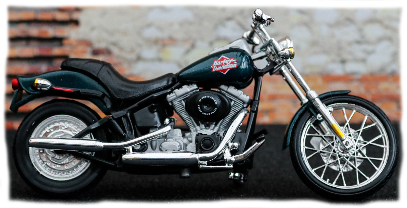 Maisto Harley Davidson FXSTB Night Train 2002