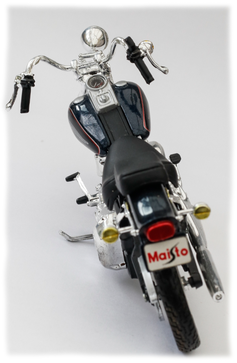 Maisto Harley Davidson FXSTS Springer Softail 2001