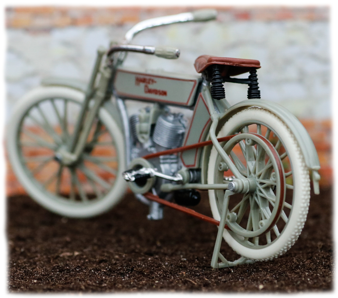 Maisto Harley Davidson Twin 5D V-Twin 1909