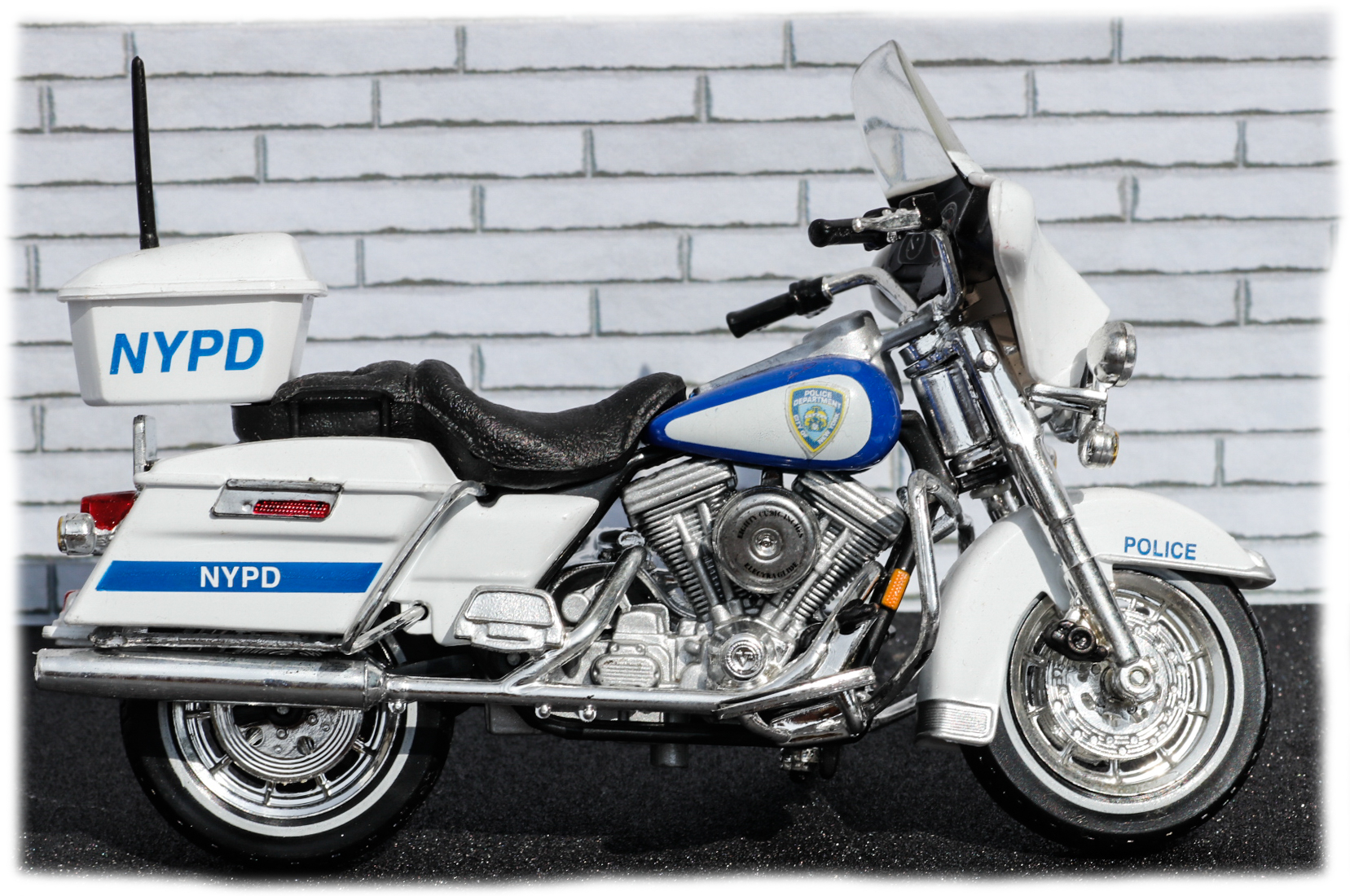 Maisto Harley Davidson Electraglide NYPD