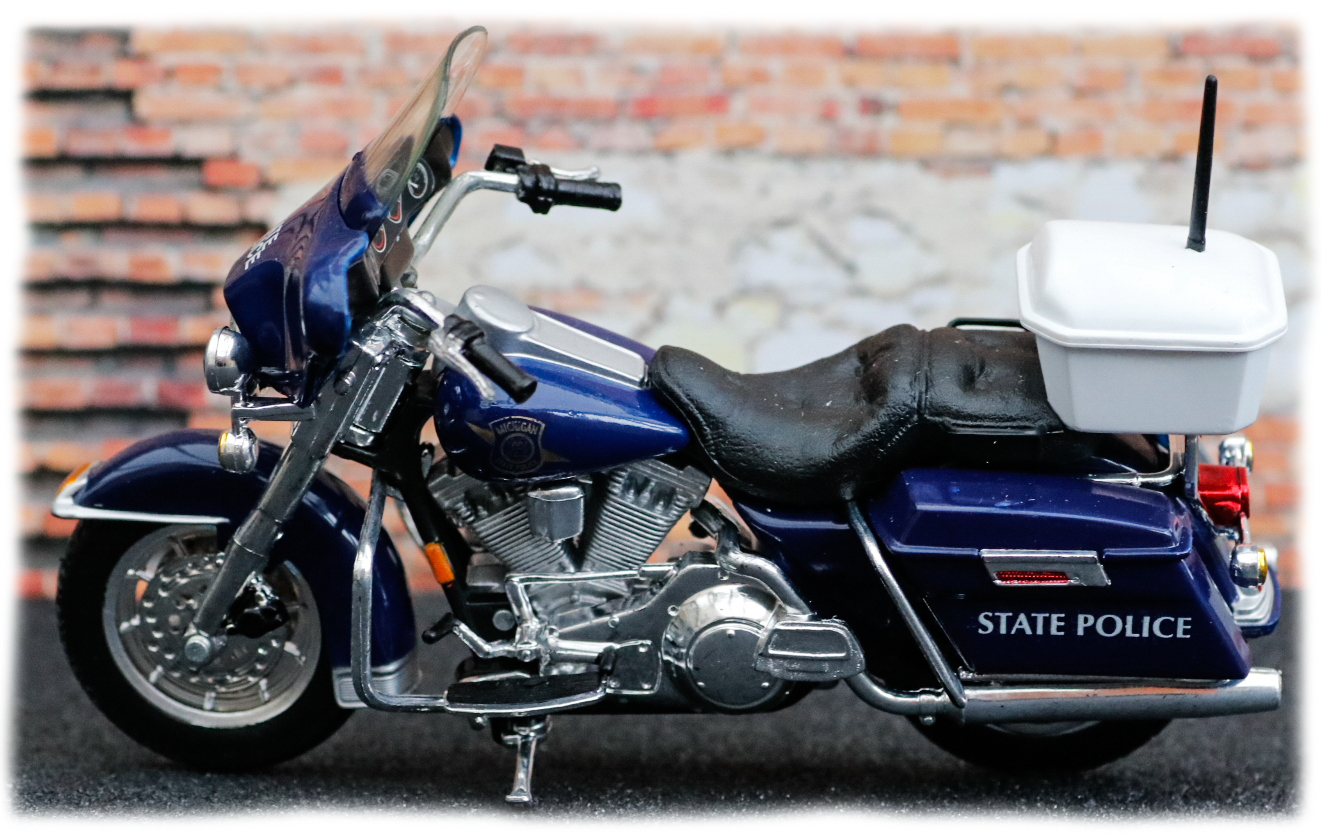Maisto Harley Davidson Michigan State Police
