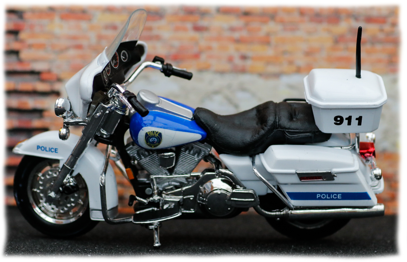 Maisto Harley Davidson Milwaukee State Police