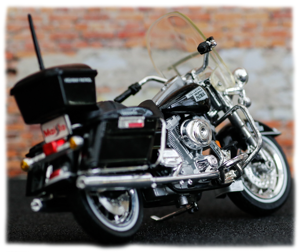 Maisto Harley Davidson Oklahoma State Patrol