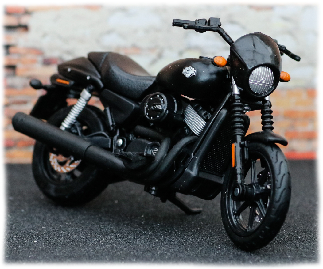 Maisto Harley Davidson Street 750 2015
