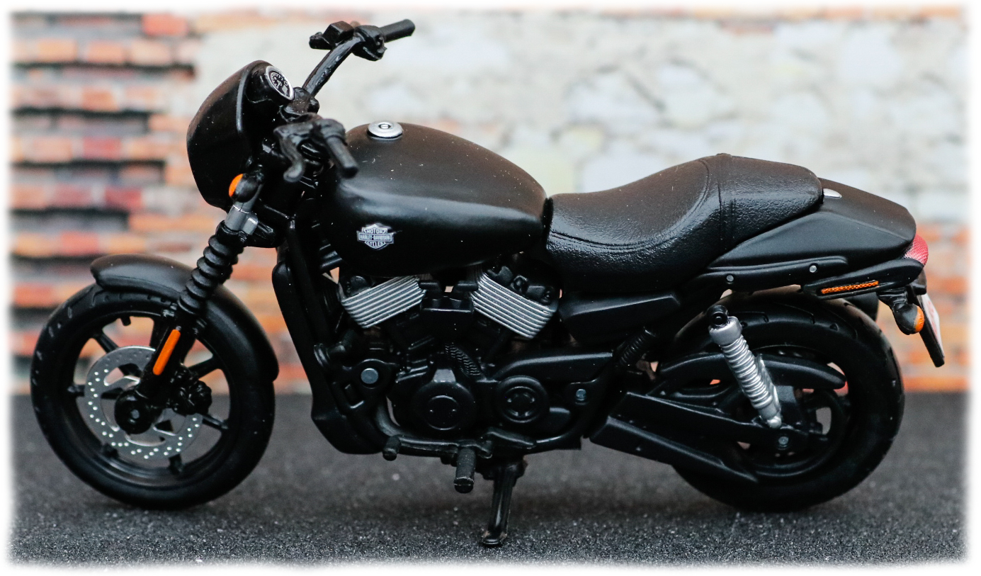 Maisto Harley Davidson Street 750 2015