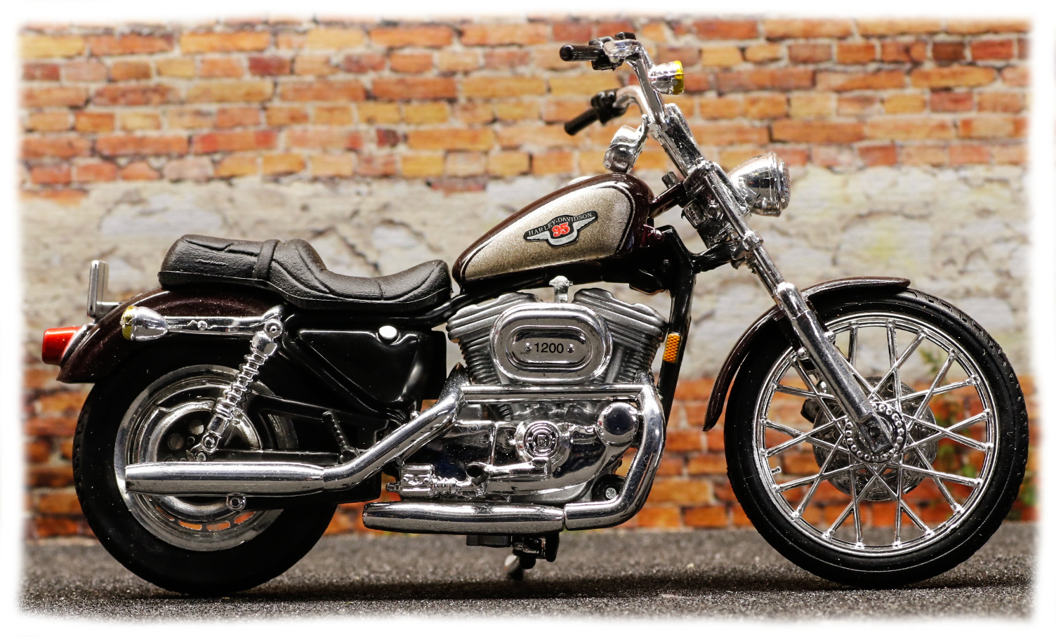 Maisto Harley Davidson XL1200C 1998