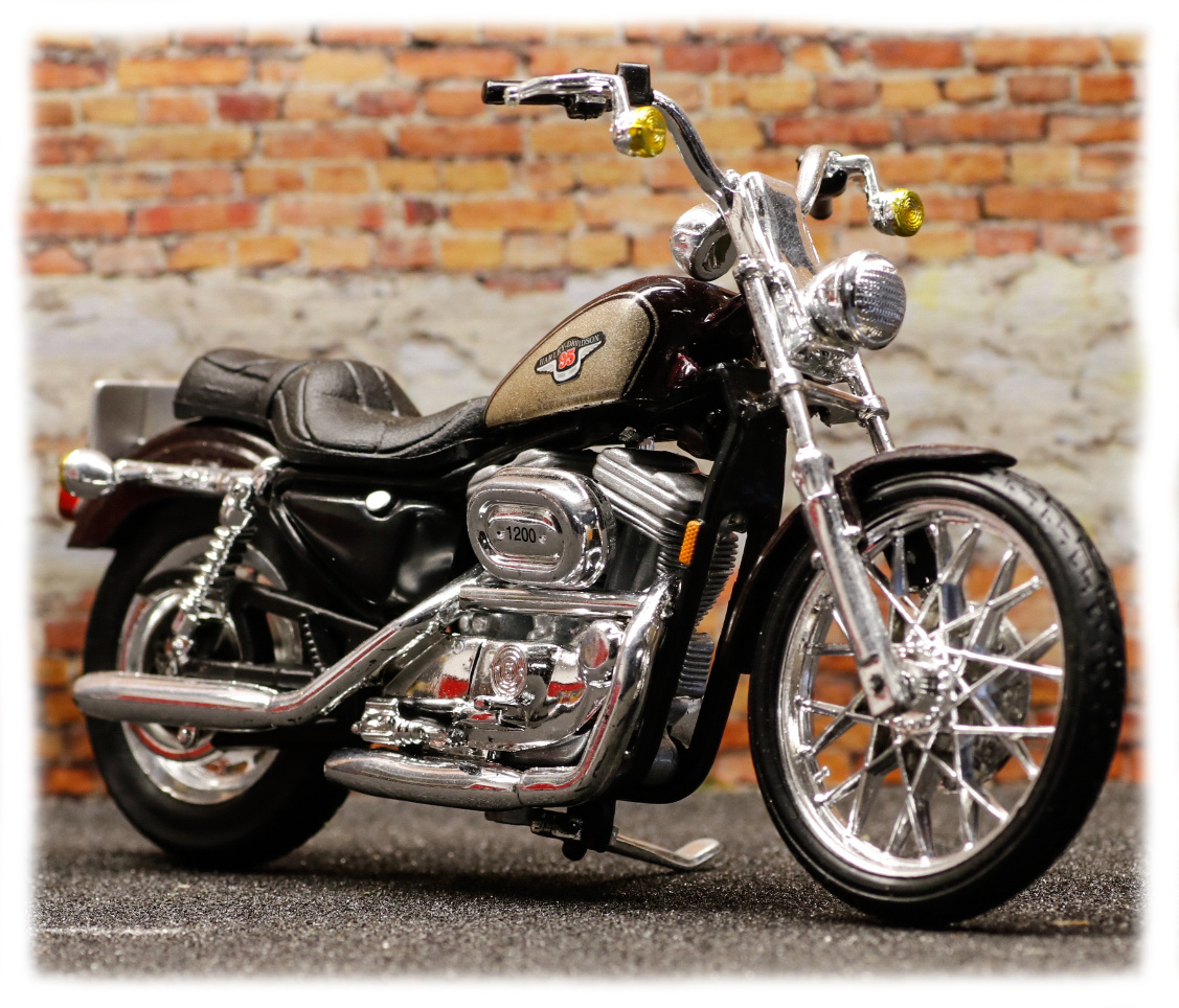 Maisto Harley Davidson XL1200C Sportster 1998
