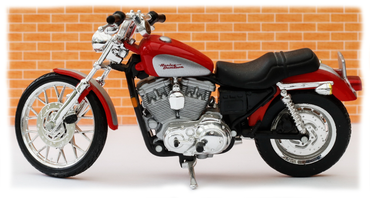 Maisto Harley Davidson XL1200C 2002