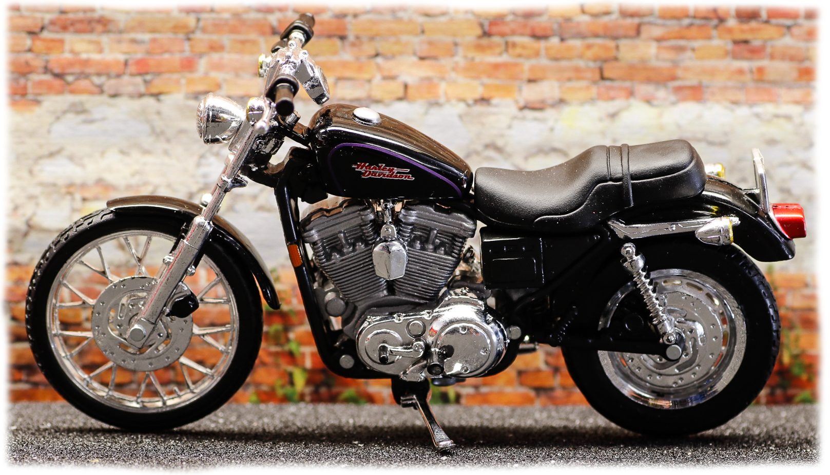 Maisto Harley Davidson XL1200C Sportster 2001