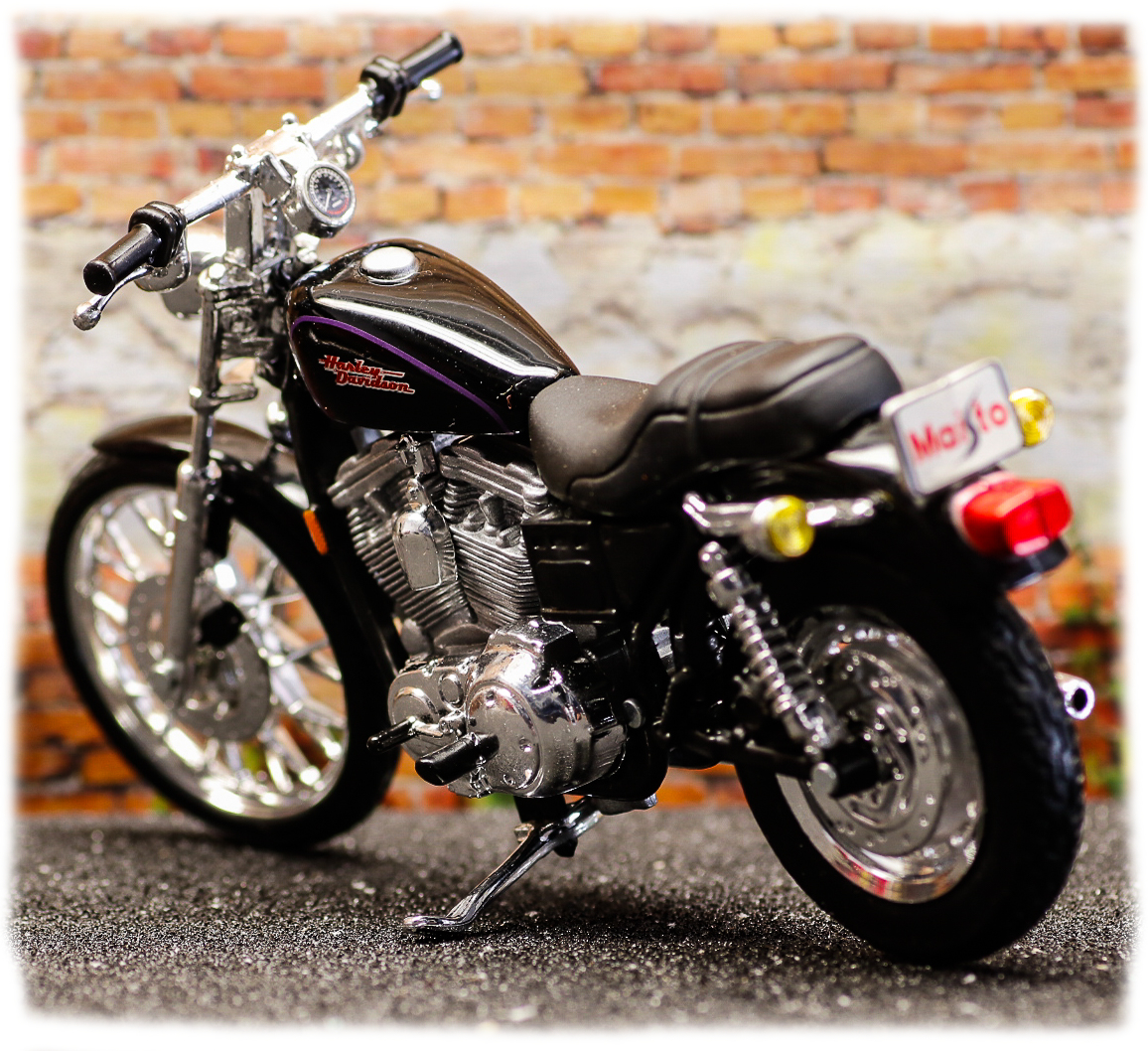 Maisto Harley Davidson XL1200C Sportster 2001