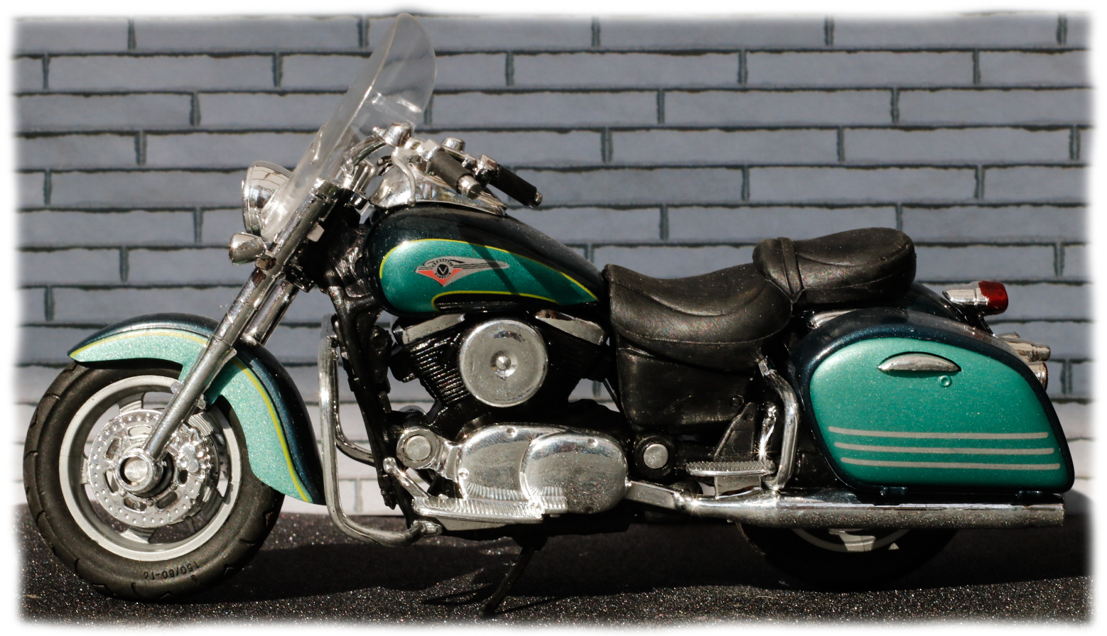 Maisto Kawasaki VN1500 Classic Tourer