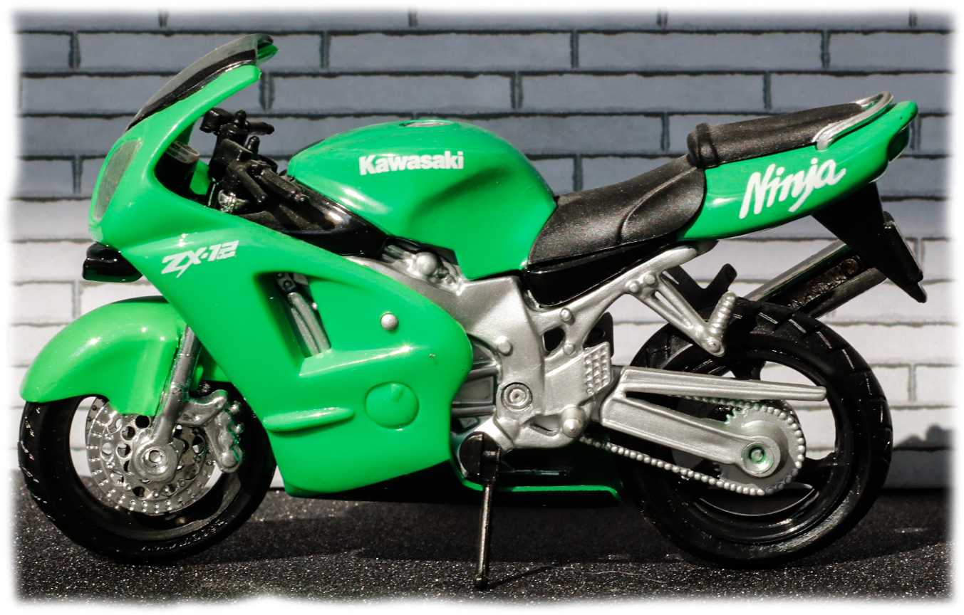 Maisto Kawasaki ZX12 Ninja