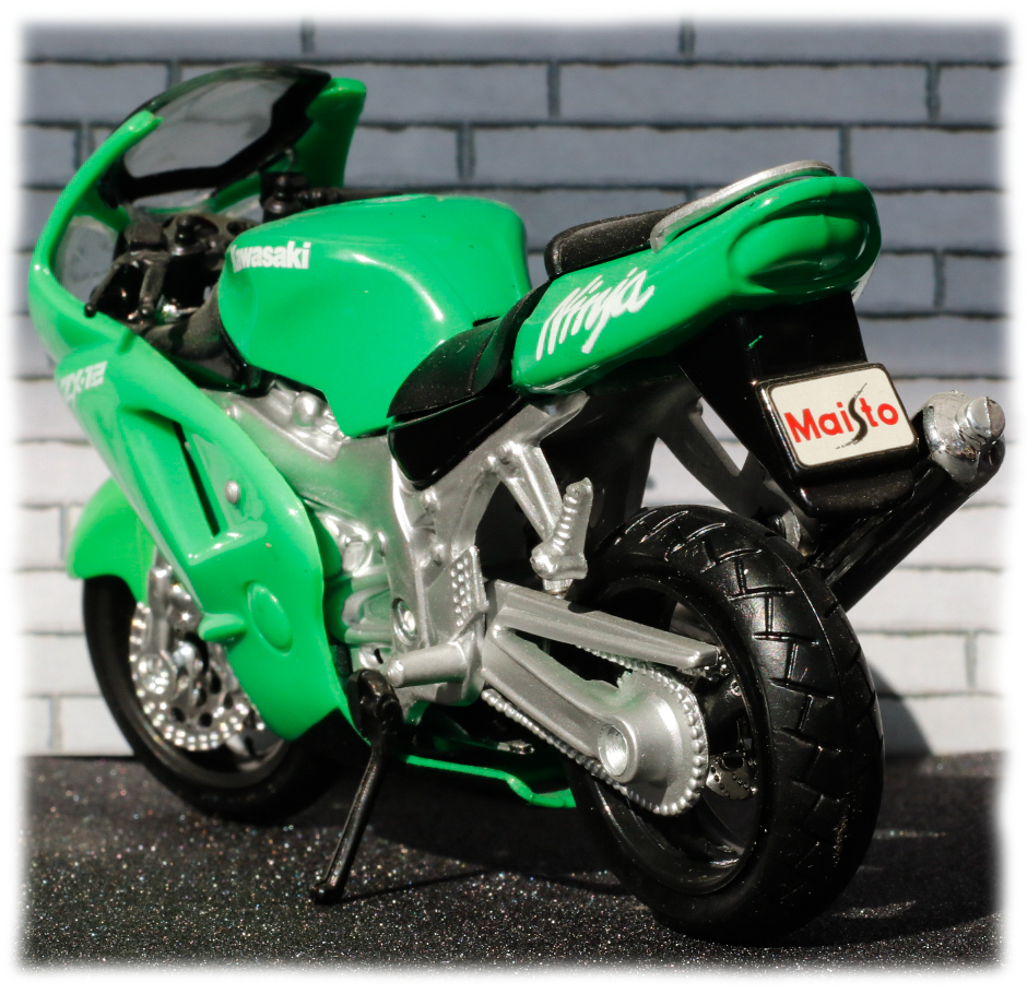 Maisto Kawasaki ZX12 Ninja