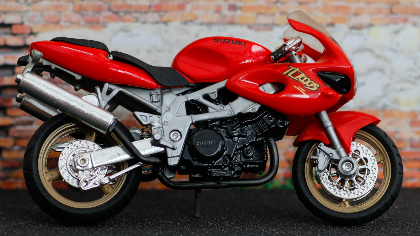 Majorette Suzuki TL1000S