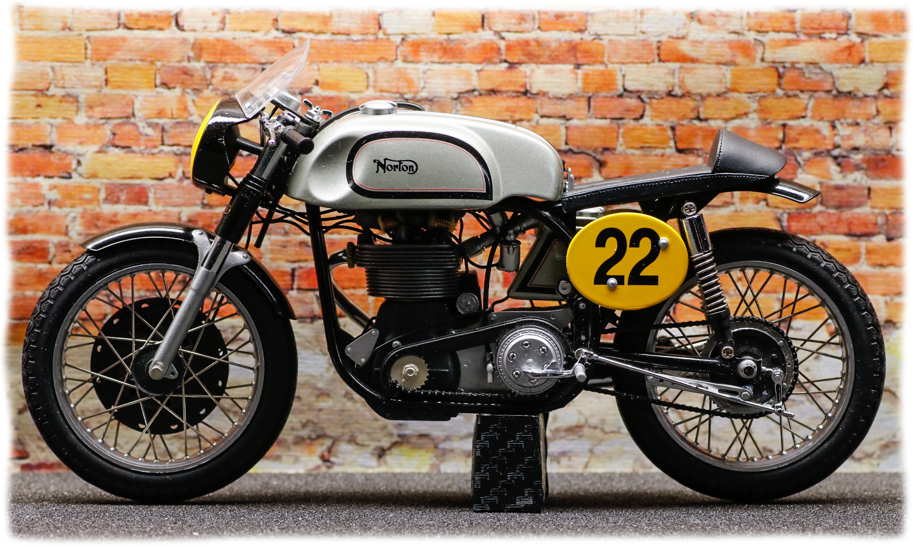 Minichamps Norton Manx 500