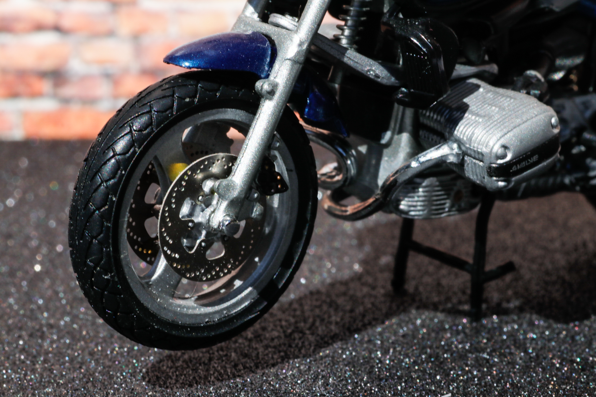 Minichamps Pauls Model Art_BMW R1100R