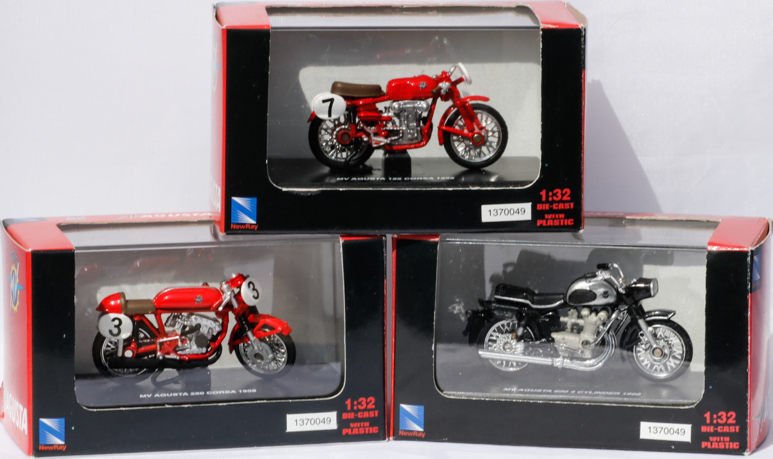 New-Ray toys 1:12 and 1:32 scale model motorcycles