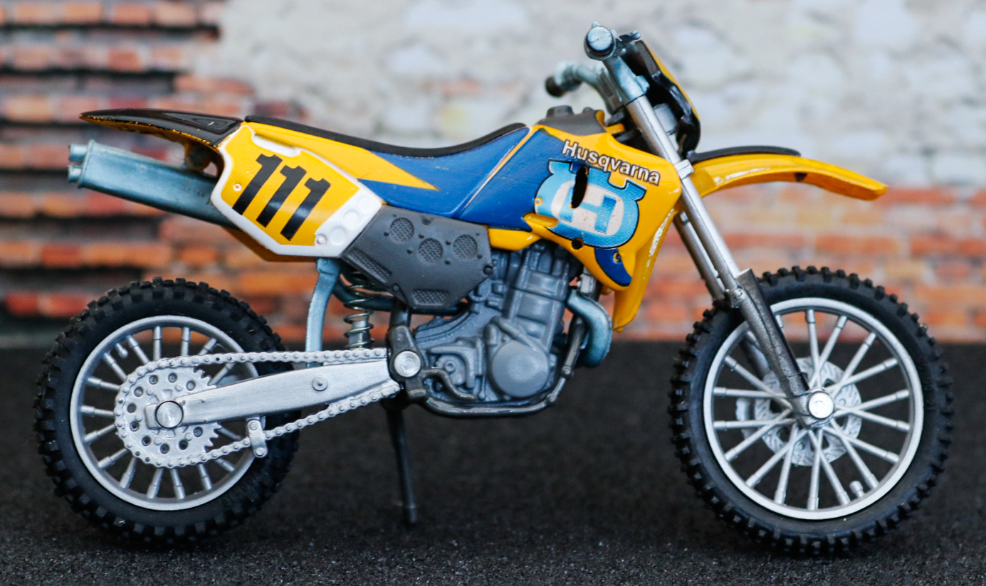 Welly Husqvarna 610