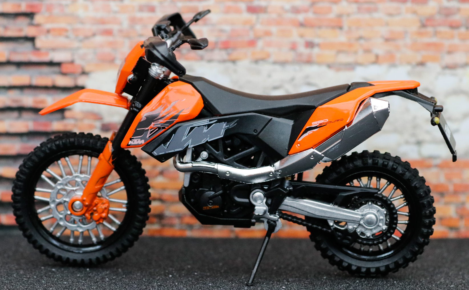 Welly KTM 690 Enduro