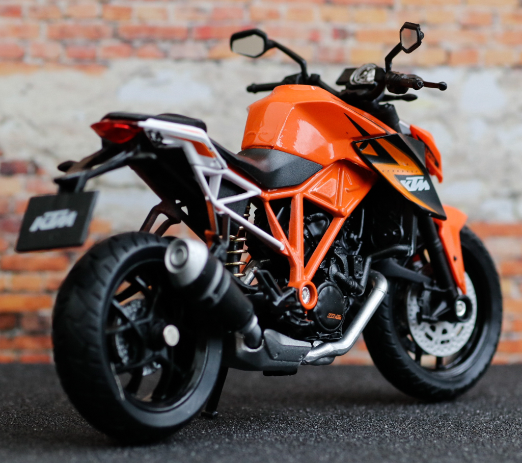 Welly KTM Super Duke R 1290