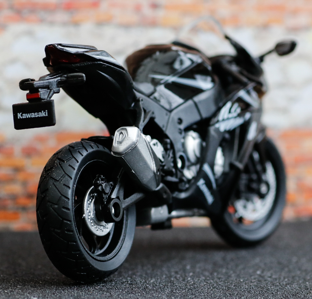 Welly Kawasaki ZX10RR 2017 Welly Kawasaki ZX10RR 2017